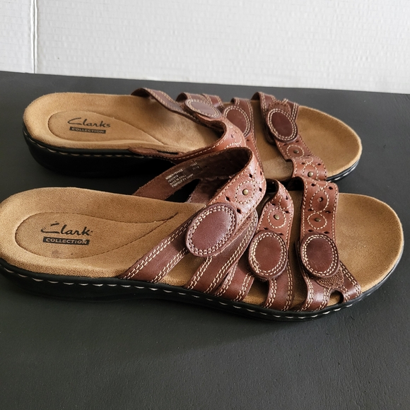 Clarks Brown Leather Sandals - Picture 5 of 5
